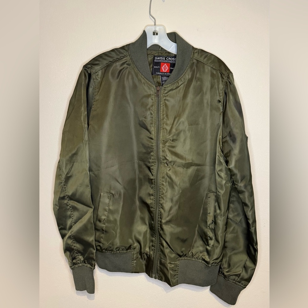 Swiss Cross MA-1 Bomber Jacket Vintage-style Olive Green Ribbed Cuffs Men’s Sm